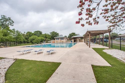 1004 Mdw Grn Ct, Princeton TX 75407-7900 exterior