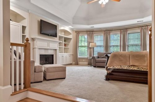 2308 Briarcliff Cmns, Atlanta GA  30345-2173 exterior