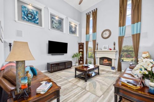 2127 Trinity Mnr Ln, Richmond TX  77469-7255 exterior