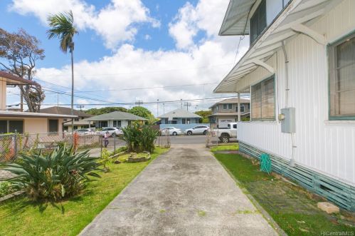 1635 Alaneo St, Honolulu HI  96817-2915 exterior