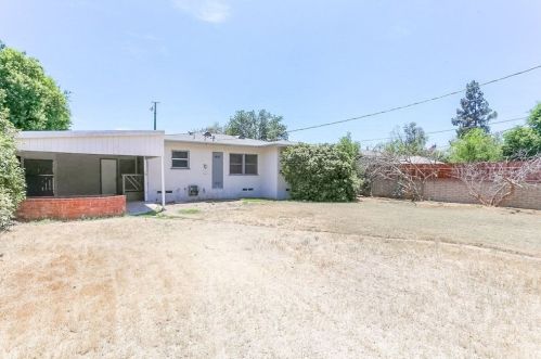 4805 Central Ave, Riverside CA  92504-1816 exterior