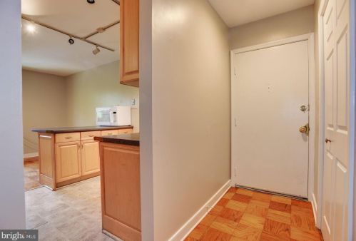 5023 Green Mountain Cir, Columbia, MD 21044-2440