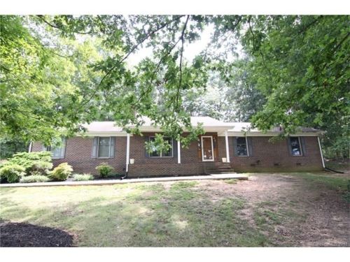 2849 Philadelphia Church Rd, Dallas NC  28034-7686 exterior