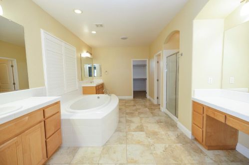 636 Stetson Dr, Valley Home CA  95361-8691 exterior