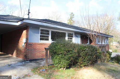 2983 Linkwood Pl, Atlanta, GA 30318-7158