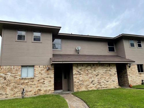 1603 Hazelwood St, Conroe, TX 77301-4030
