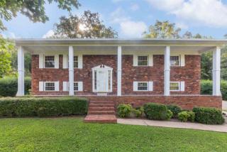 1512 Knollwood Dr, Cleveland, TN 37311-4145