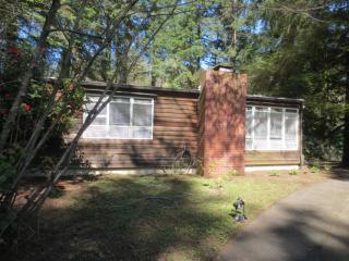 5255 Burton Dr, Portland OR  97221-2517 exterior
