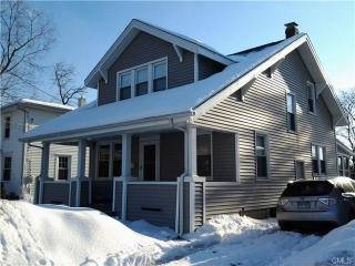19 Gulf St, Milford, CT 06460-4812