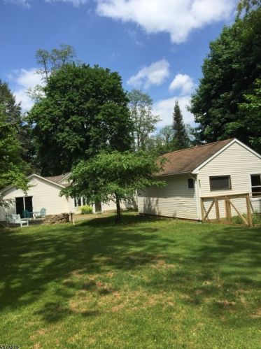 48 Ironia Rd, Dover NJ  07869-3918 exterior