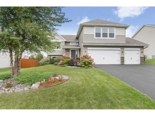 1679 Noric St, Prior Lake, MN 55379-3182
