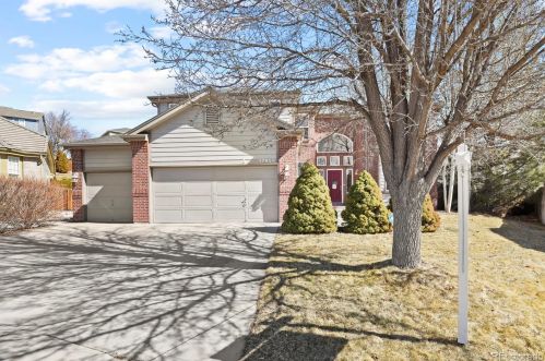 17953 Ida Ave, Aurora, CO 80015-5904