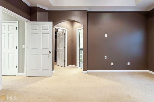 8615 Hope Mews Ct, Atlanta GA  30350-2961 exterior