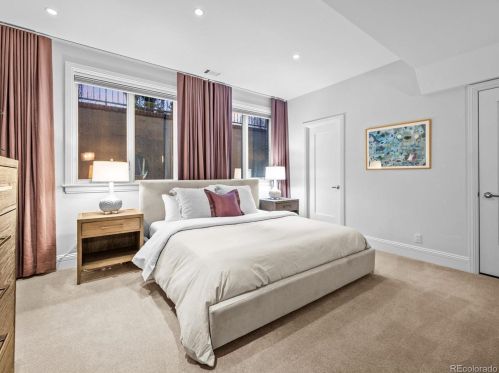 401 Adams St, Denver CO  80206-4410 exterior