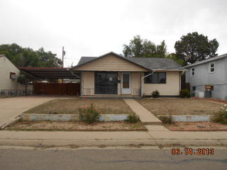 2821 Azalea St, Pueblo CO  81005-3121 exterior