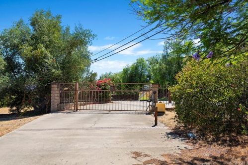 5635 Dehesa Rd, El Cajon, CA 92019-1619