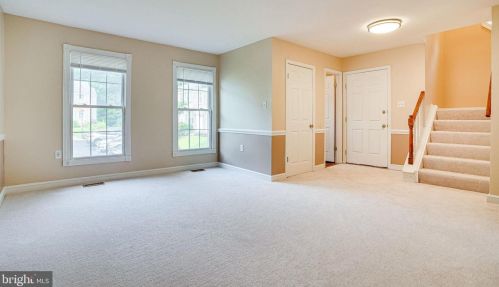 6341 Buffie Ct, Springfield, VA 22015-3403