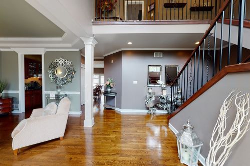 1026 Walter St, Lemont, IL 60439-3975