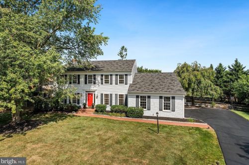 13702 Copper Creek Ct, Herndon, VA 20171-3524