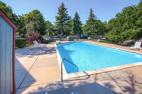 11894 Kepner Dr, Aurora CO 80012-3285 exterior