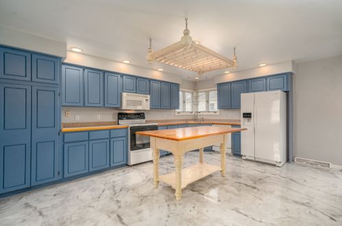 1416 Scott St, Ottawa, IL 61350-2418