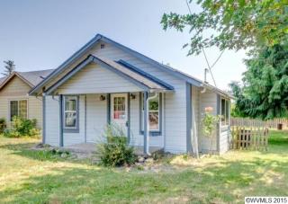 230 6th St, Carlton, OR 97111-9592