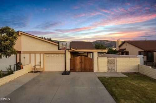 584 Salas St, Santa Paula, CA 93060-2448