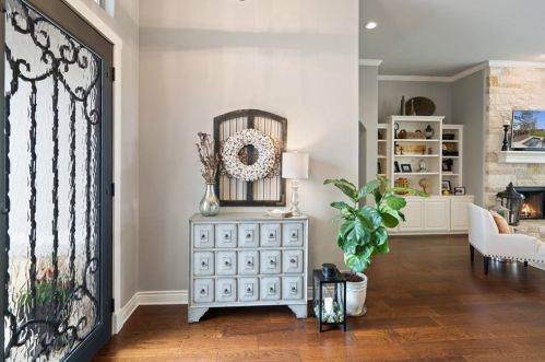 917 Biscayne, Austin TX 78734-4424 exterior