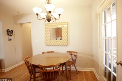 201 County Road F, Saint Paul MN  55127-6106 exterior
