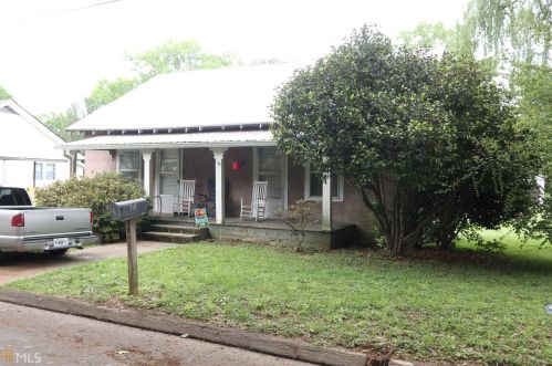 110 Chestnut St, Trion, GA 30753-1251
