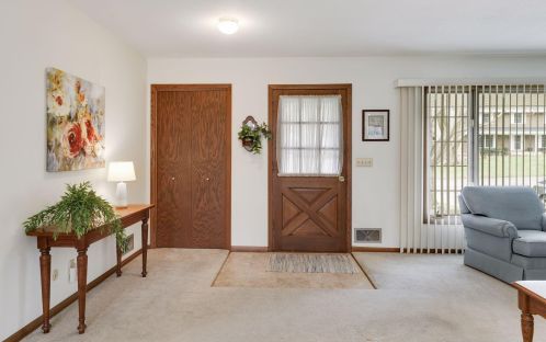 765 Belmont Ln, Saint Paul MN  55117-6470 exterior