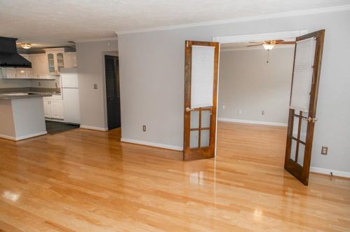 115 Biscayne Dr, Atlanta GA  30309-1003 exterior