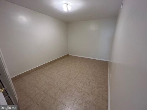 5708 5th St, Philadelphia, PA 19120-2316