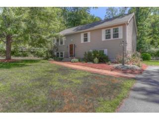 11 Cider Hill Rd, Rochester, NH 03867-3711