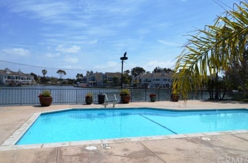 3481 Windspun Dr, Huntington Beach, CA 92649-2030