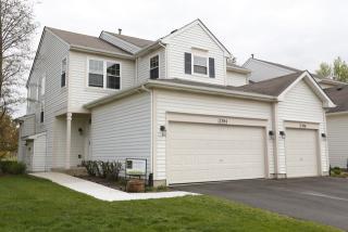 2304 Sheehan Dr, Naperville, IL 60564-4744