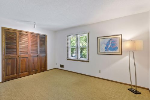 3216 Gettysburg Ave, Minneapolis MN  55426-3722 exterior