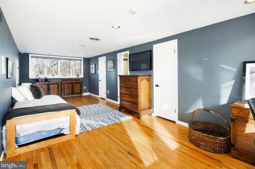 115 The Mews, Tavistock NJ exterior