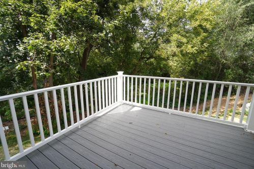 29 Parkview Dr, Carlisle PA  17013 exterior