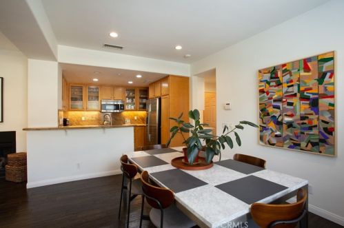 82 Gingerwood, Irvine CA  92603-0114 exterior