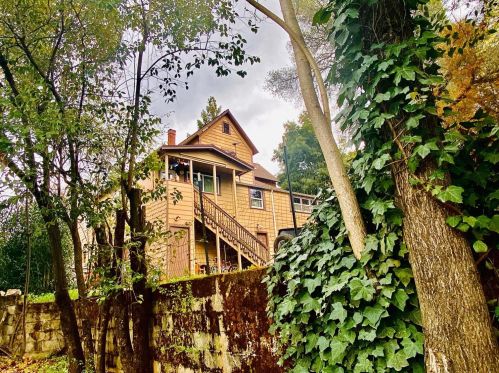 300 Cherry Ave, Auburn, CA 95603-5295