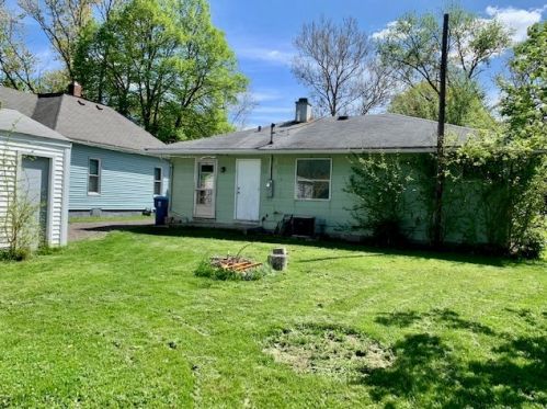 811 Locust St, Swygert IL  61764-0013 exterior