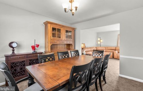 2845 Gunarette Way, Silver Spring MD 20906-1863 exterior