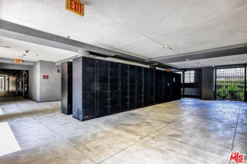 1801 Katella Ave, Anaheim CA  92804-6620 exterior