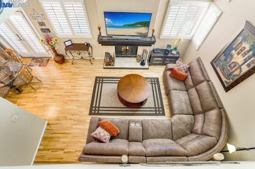 6043 Corte Montanas, Pleasanton, CA 94566-5882