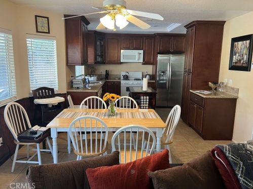 19233 Bergamont Dr, Riverside CA 92508-6275 exterior