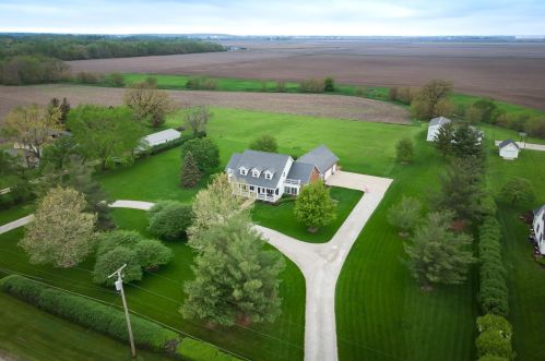 1803 Howard St, Swygert IL  61764-9411 exterior