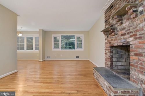 12817 Jingle Ln, Silver Spring, MD 20906-3747