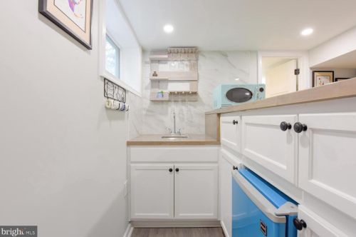 7418 Cedar Ave, Silver Spring MD 20912-4246 exterior