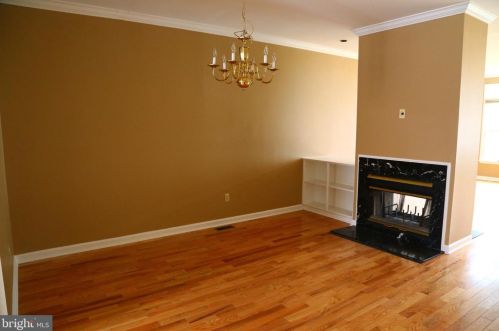 14 Wilkinson Way, Princeton NJ  08540-7362 exterior